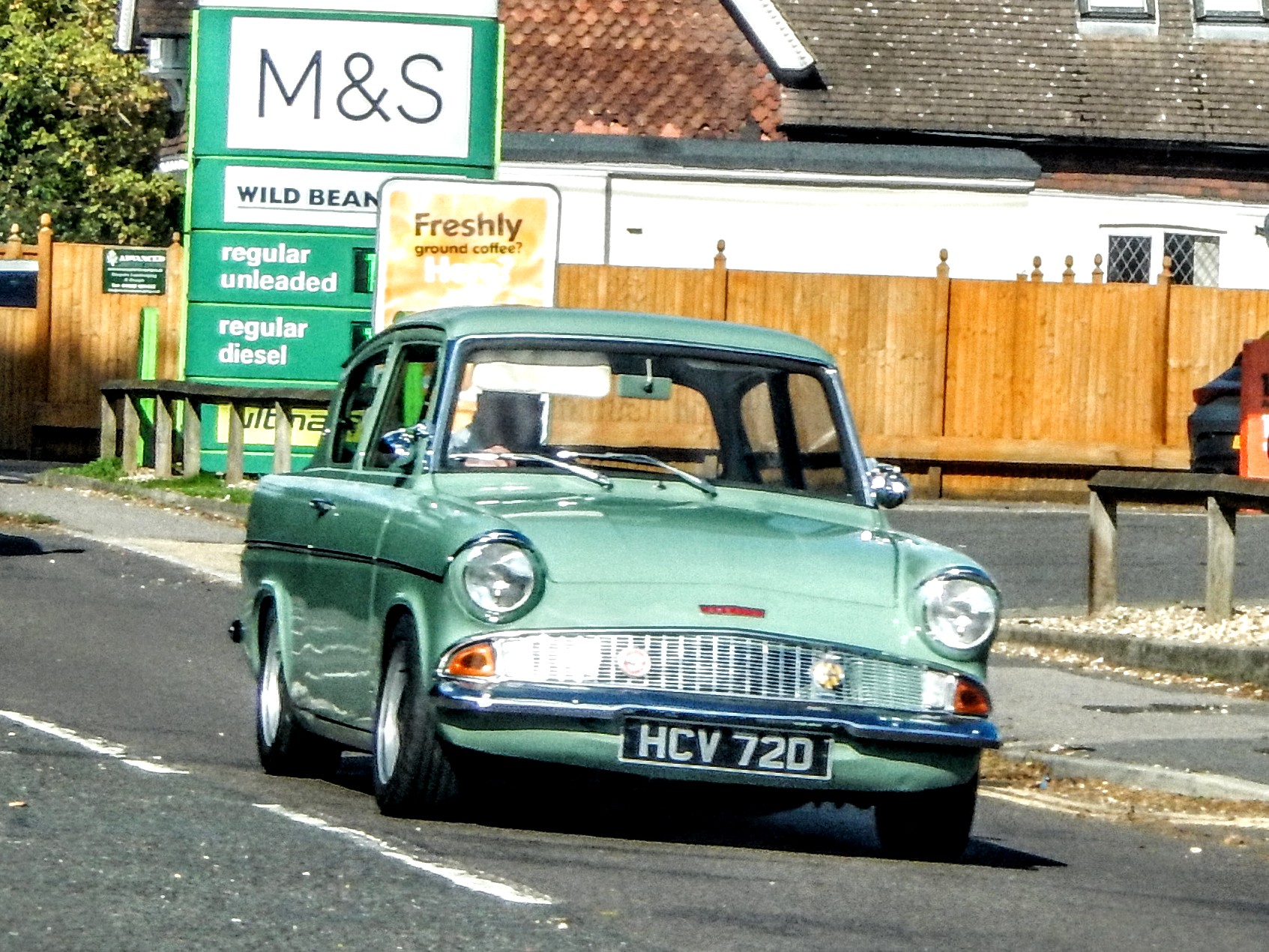 HCV72D, Ford Anglia 4th gen (105E/123E), 1959–1968