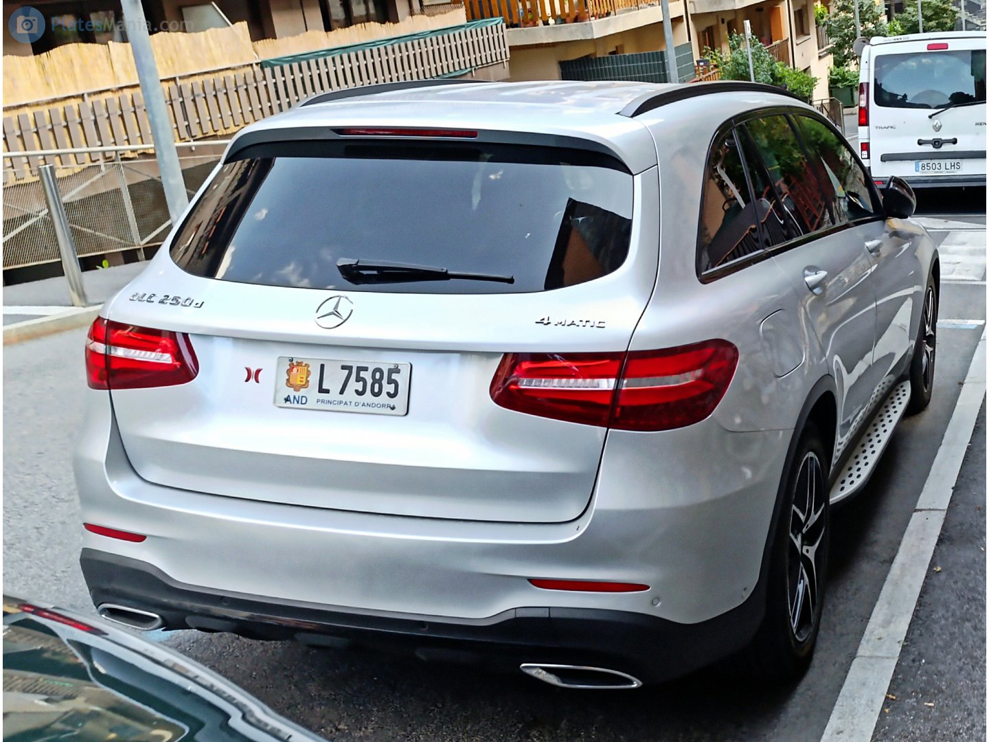 L 7585, Mercedes-Benz GLC-Klasse 1st gen SUV (X253), 2015–2019