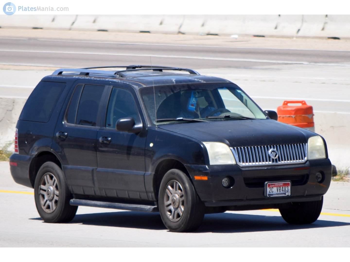 2C VR483, Mercury Mountaineer 2nd gen (U152), 2000–2005