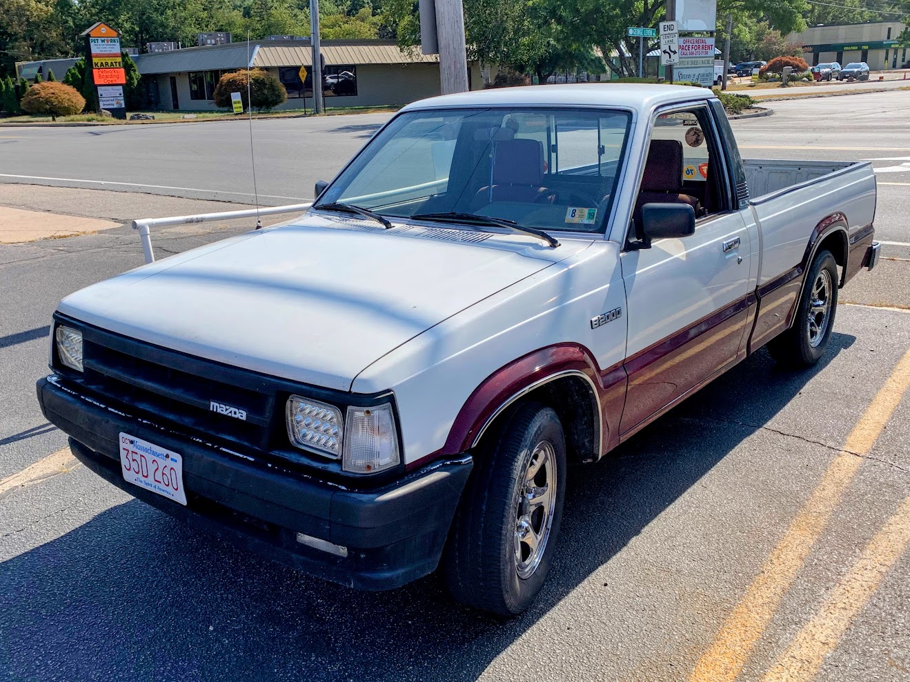 35D 260, Mazda B-Series 4th gen (UF), 1985–1999 (–2001 for NA-market)