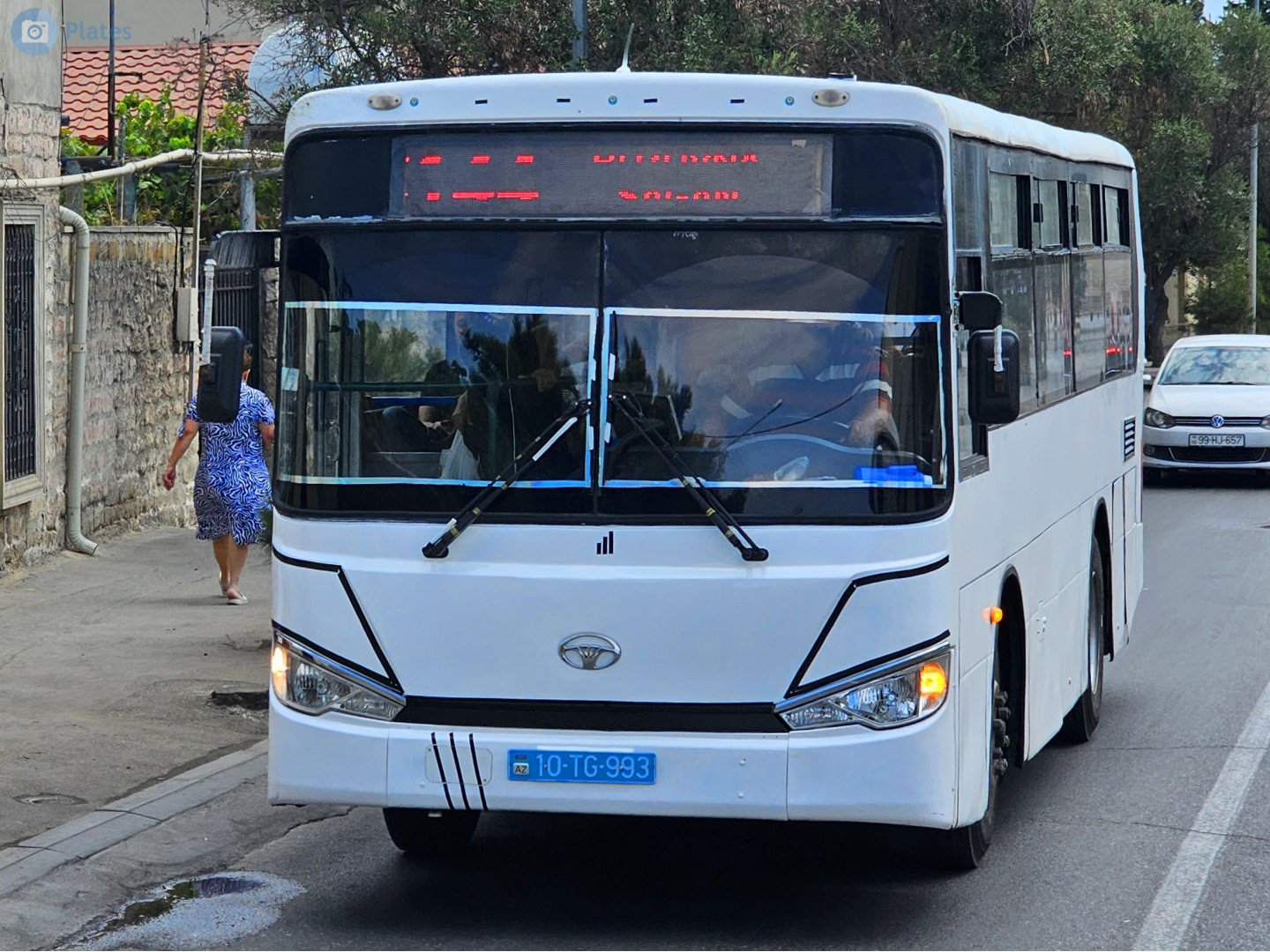 10 TG 993, Daewoo BS090 