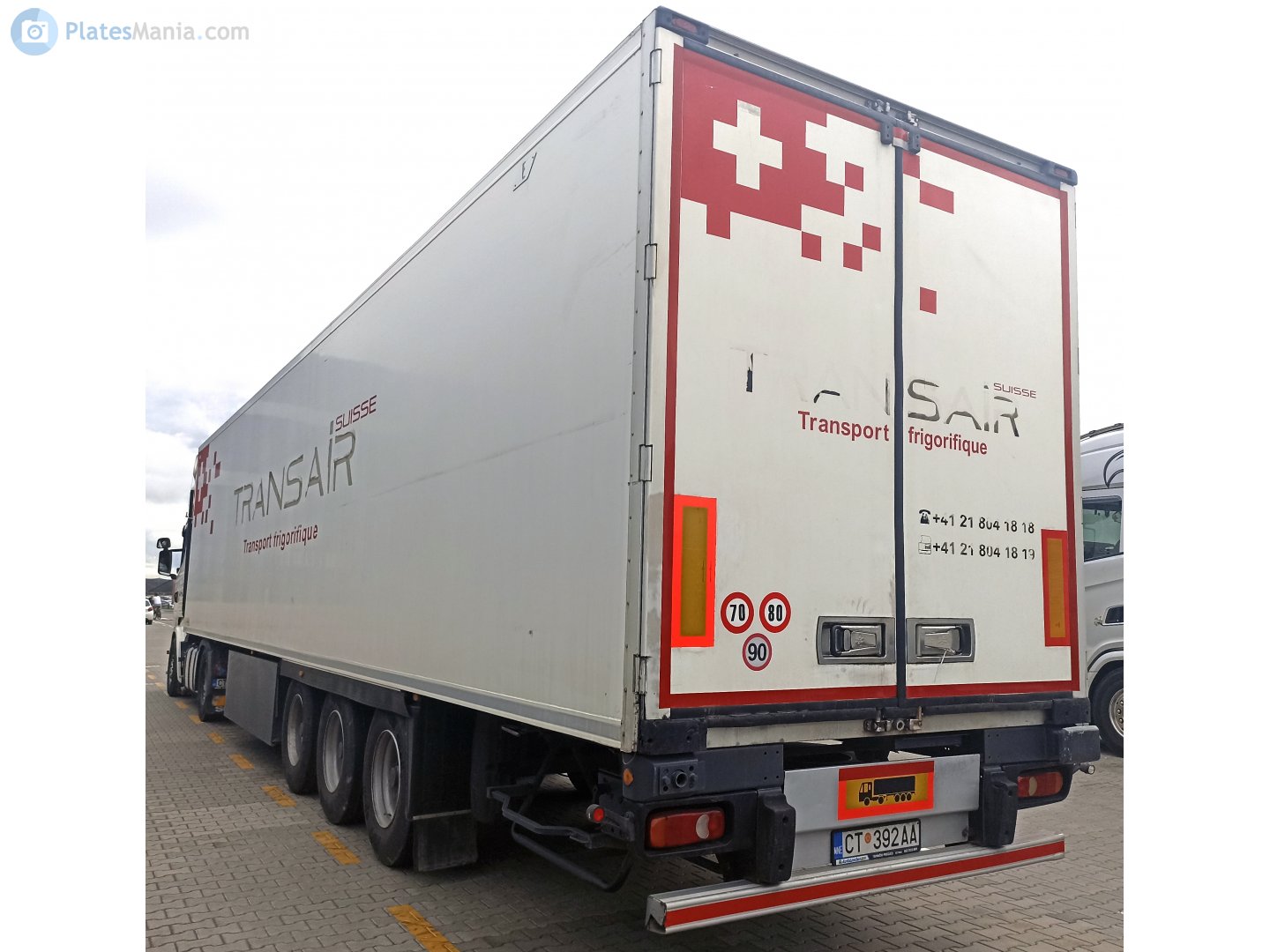 CT 392AA, Trailers 