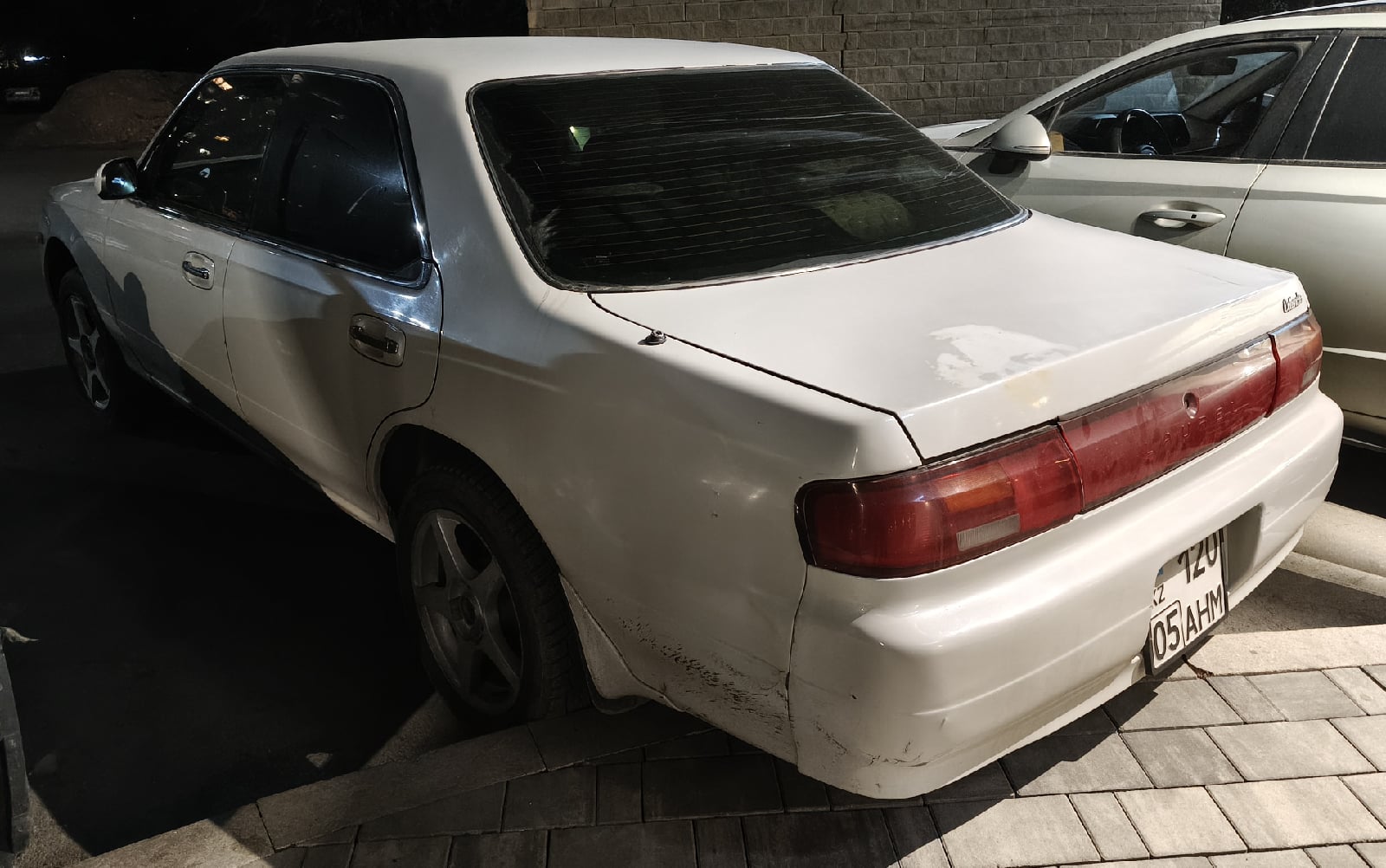 120 AHM 05, Nissan Laurel 8th gen (C34), 1993–1997