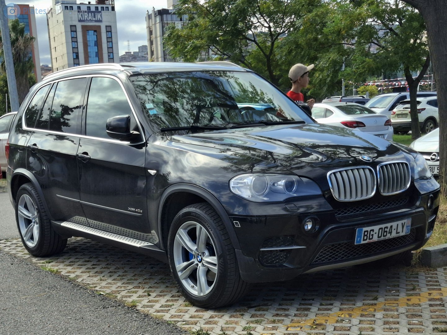 BG-064-LY, BMW X5 2nd gen (E70), 2007–2013