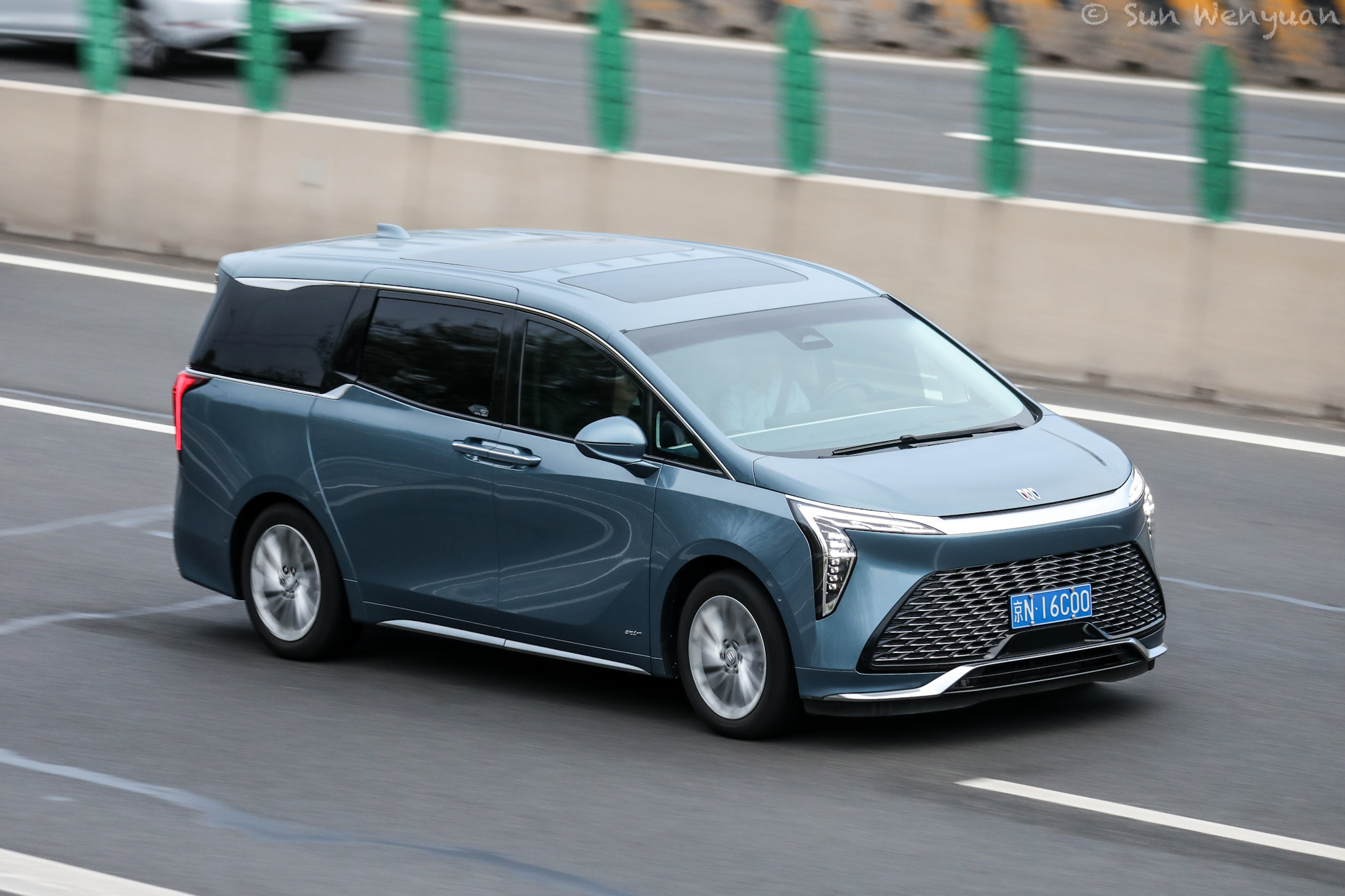 京N·16C00, Buick GL8 4th gen Century (SGM458), 2022–