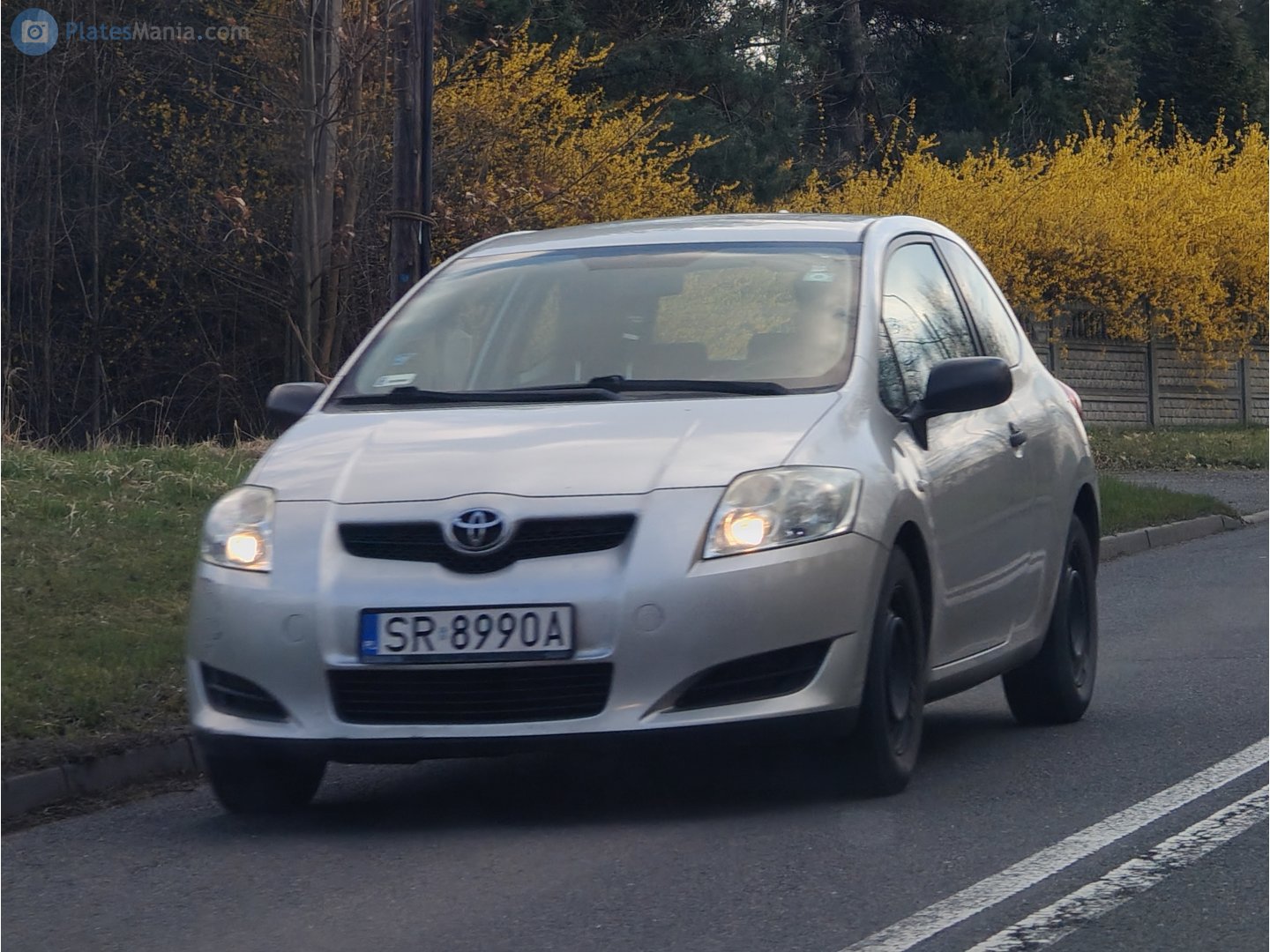 SR 8990A, Toyota Auris 1st gen 3-door Hatch (E150), 2006–2010