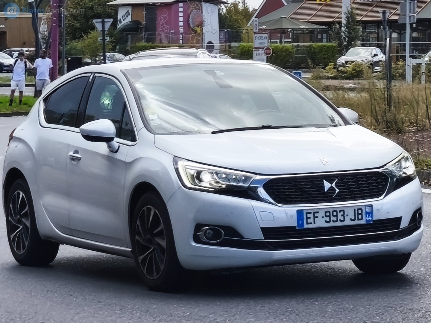 EF-993-JB, DS 4 1st gen Hatch (B75), 2015–2018