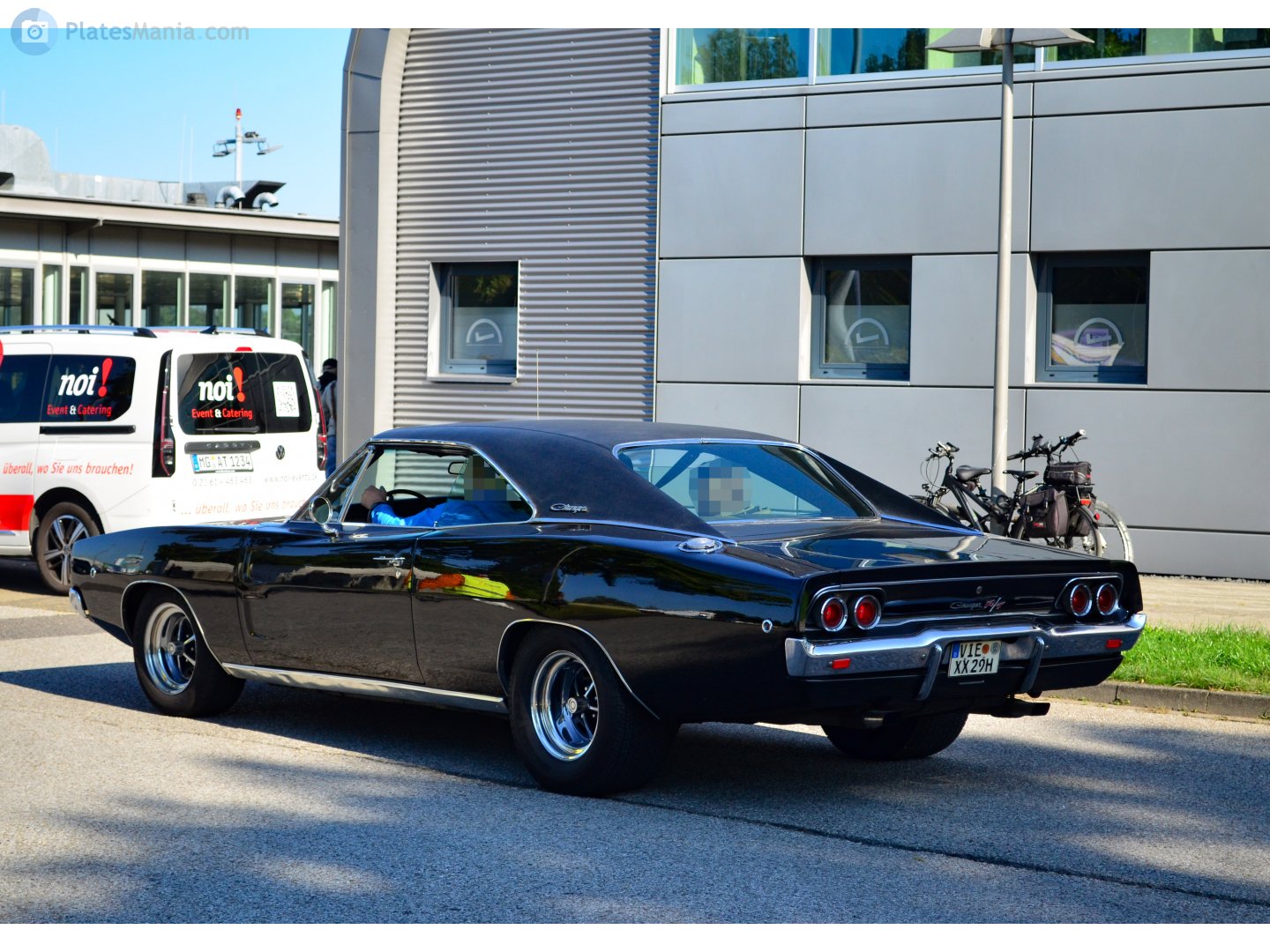 VIE XX 29 H, Dodge Charger 2nd gen 1969 Hardtop Coupé (B-body; XP29/XX29), 1968–1969