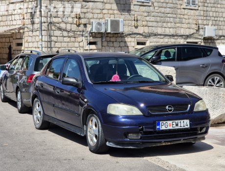 PG EM114, Opel Astra