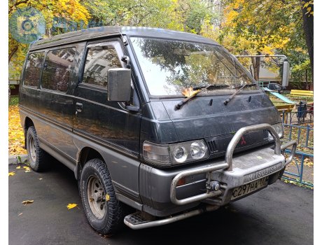 с297на177, Mitsubishi Delica