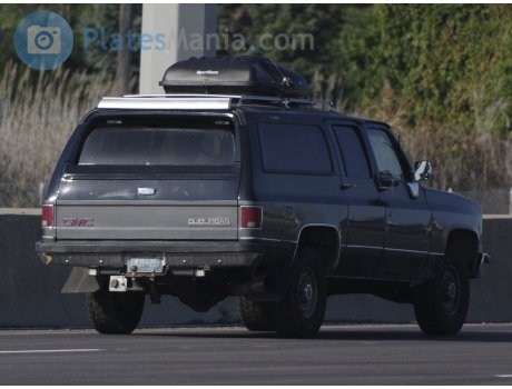 CMJY-209, GMC Suburban