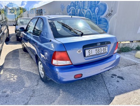 ŠI 583-BE, Hyundai Accent