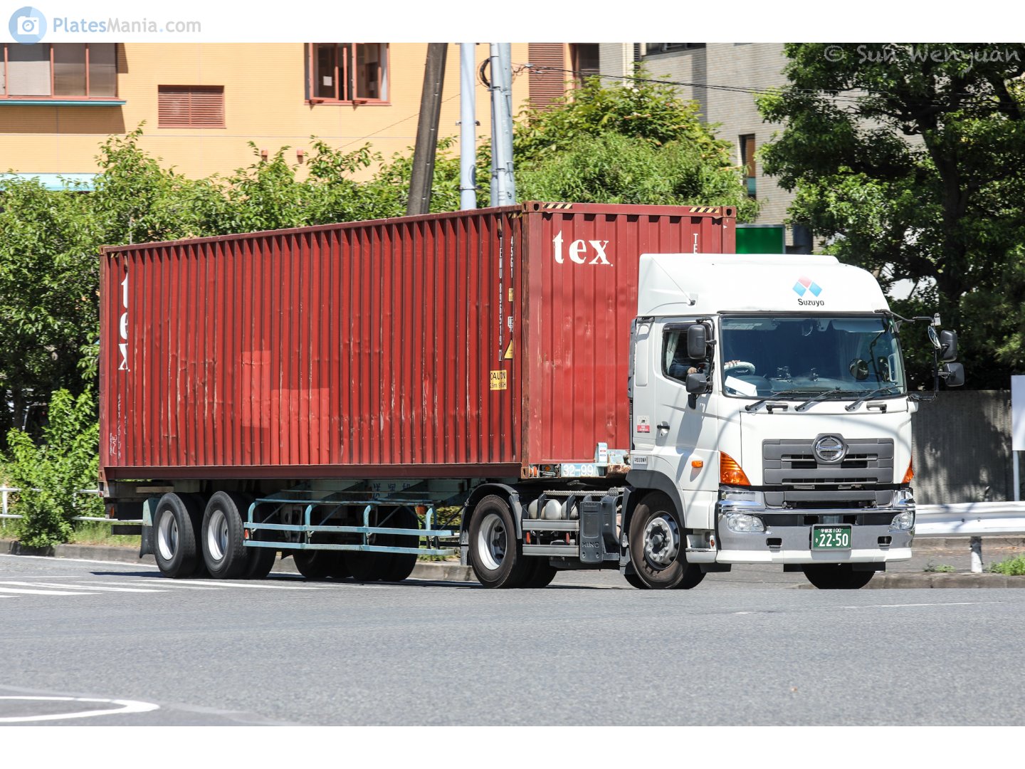 宇都宮 100 き 2250, Hino Profia 2nd gen, 2003– (1st gen were sold as Hino Super Dolphin Profia)