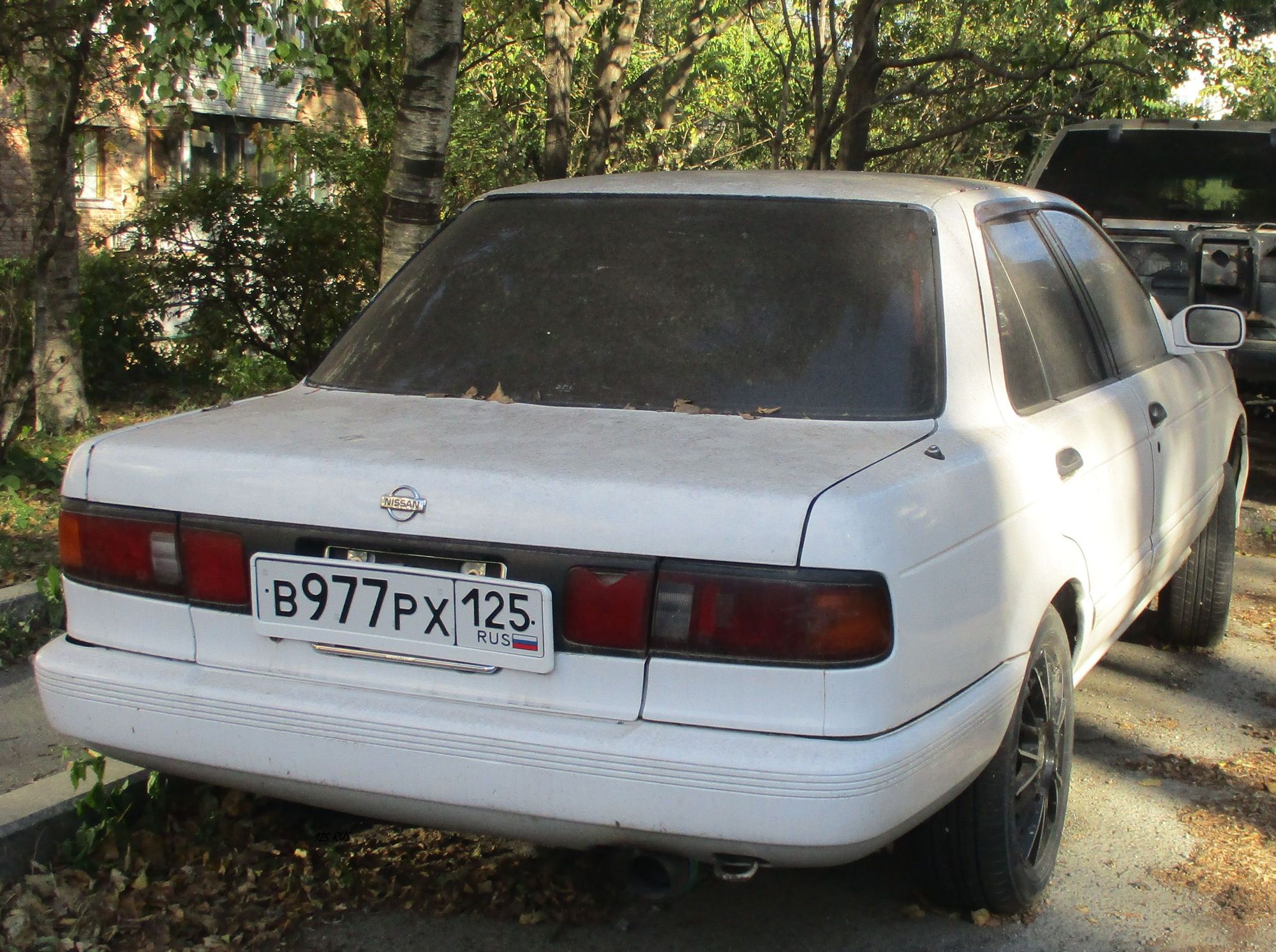 в 977 рх 125, Nissan Sunny 7th gen (B13), 1990–1993