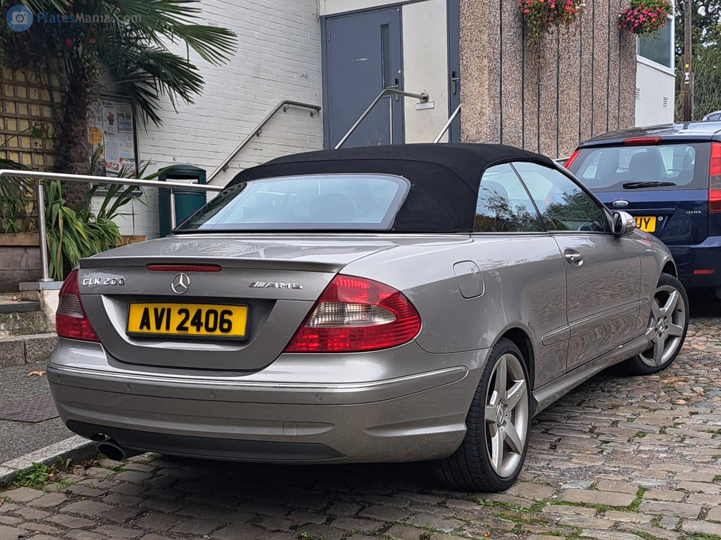 AVI2406, Mercedes-Benz CLK-Klasse 2nd gen Cabrio (C209), 2003–2010
