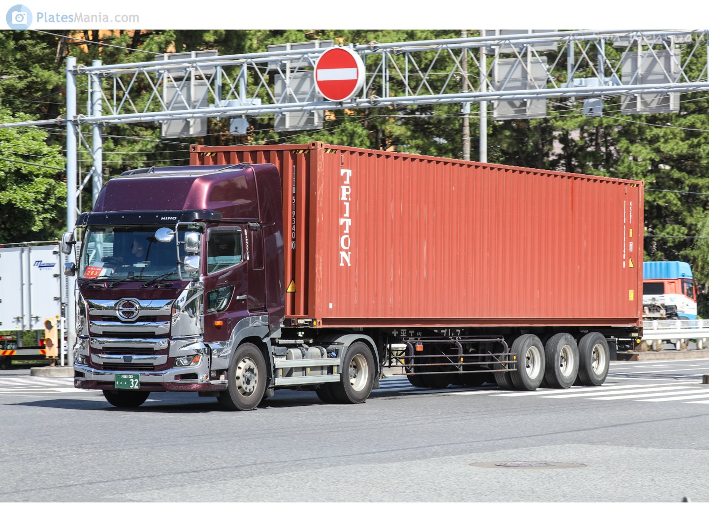 川越 130 き 32, Hino Profia 3rd gen, 2017–