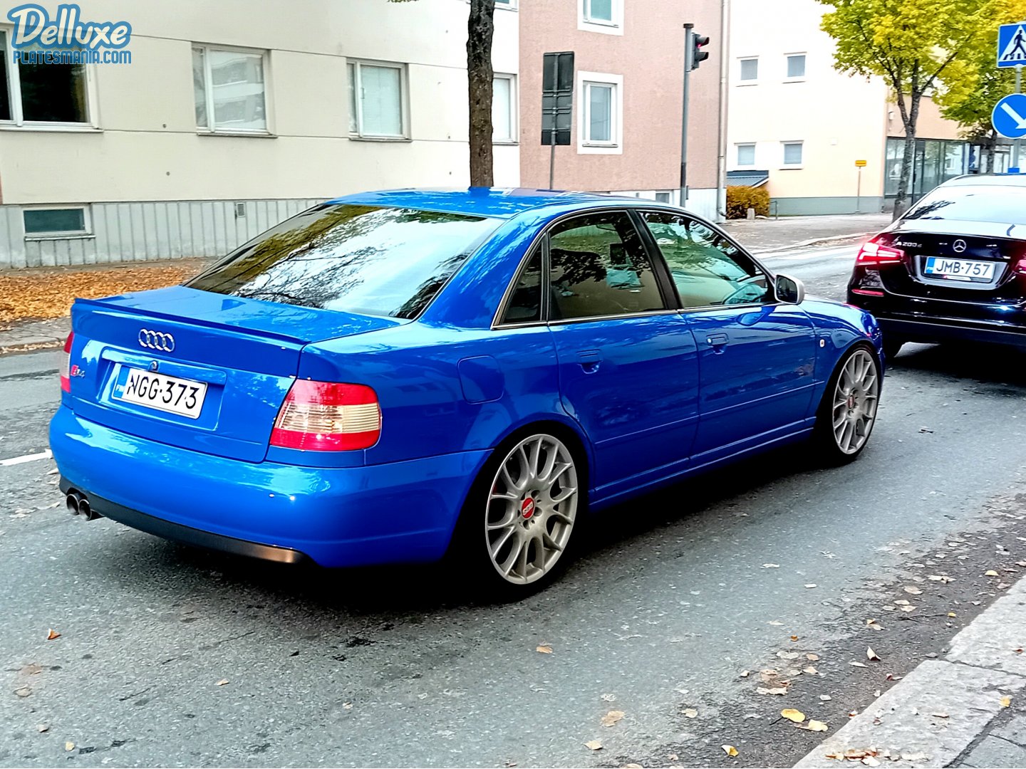 NGG-373, Audi S4 2nd gen Sedan (B5/8D2), 1997–2002