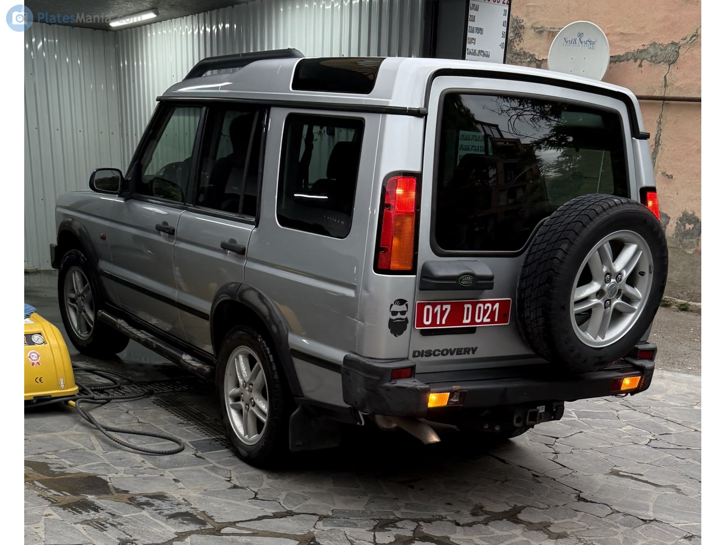 017 D 021, Land Rover Discovery 2nd gen (L318), 1998–2004