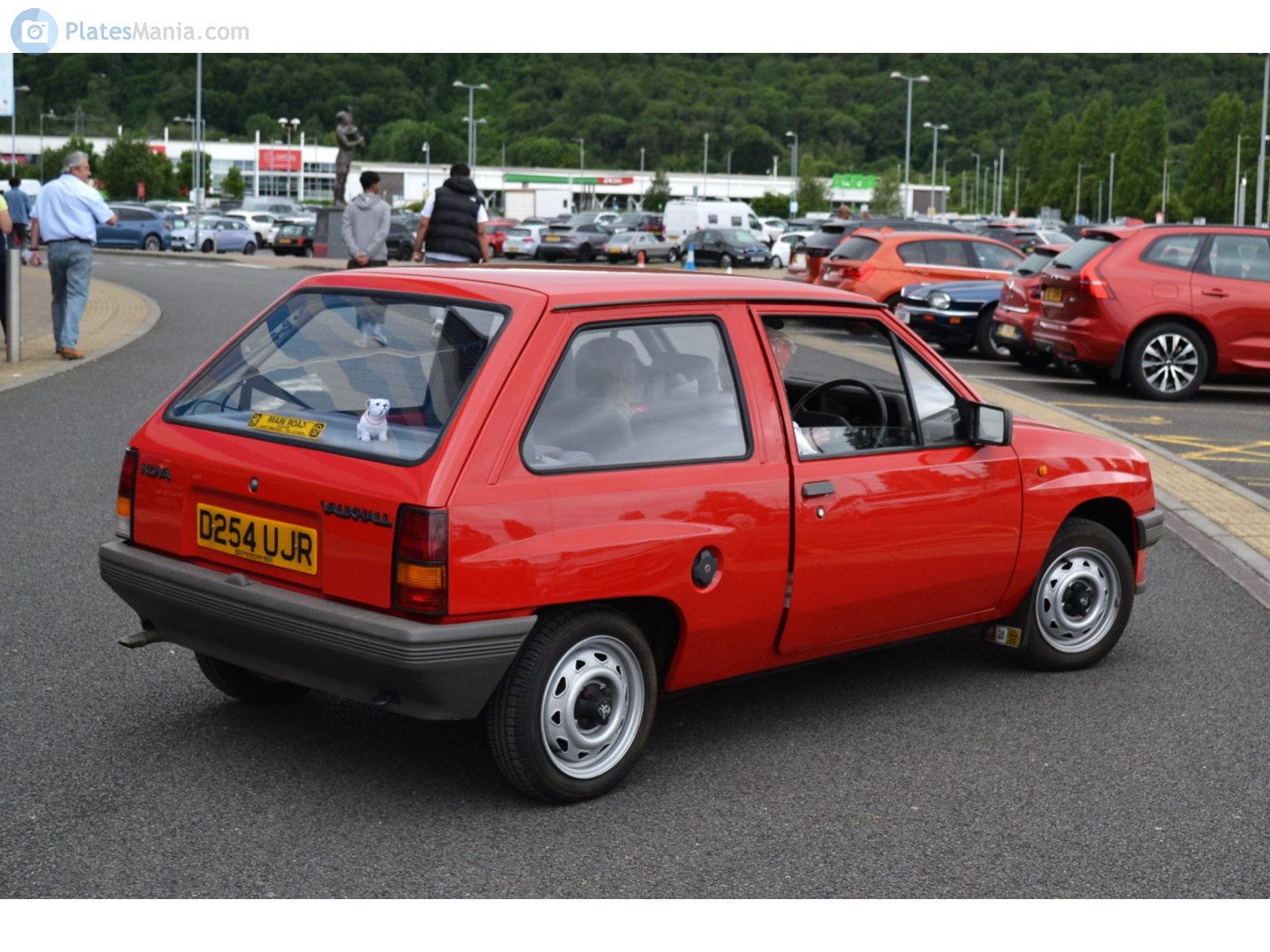 D254UJR, Vauxhall Nova 1st gen 3-door Hatch (A; S83), 1982–1993