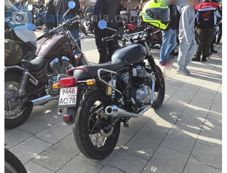 9446 ас 78, Royal Enfield Interceptor