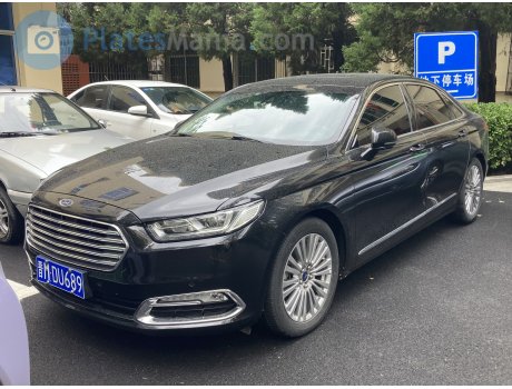 晋M·DU689, Ford Taurus