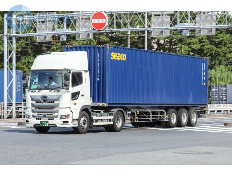 江東 100 か 320, Hino Profia