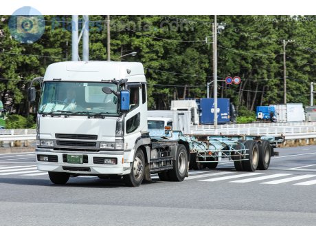 群馬 107 く 1, Mitsubishi Fuso Super Great
