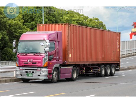 大宮 104 あ 888, Hino Profia