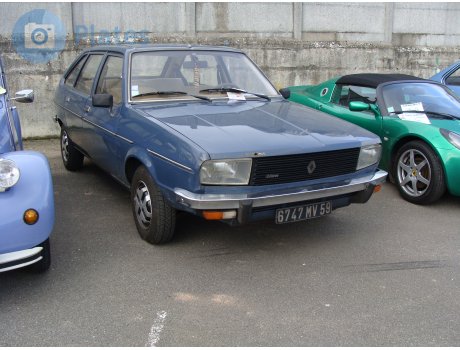 6747 MV 59, Renault 20