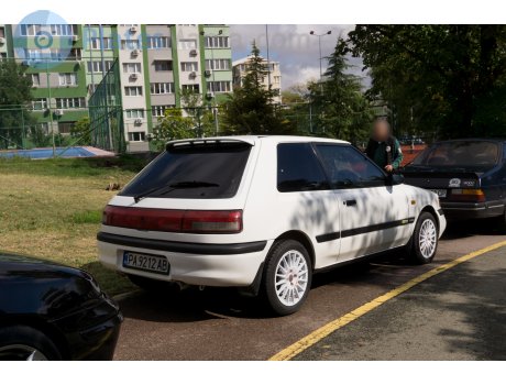 PA 9212 AB, Mazda 323