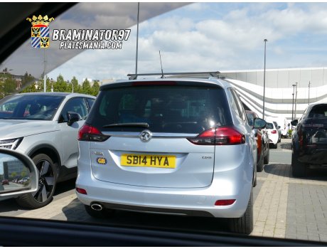 SB14 HYA, Vauxhall Zafira