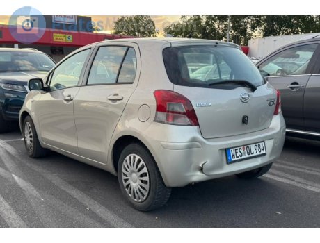 WES QL 984, Daihatsu Charade