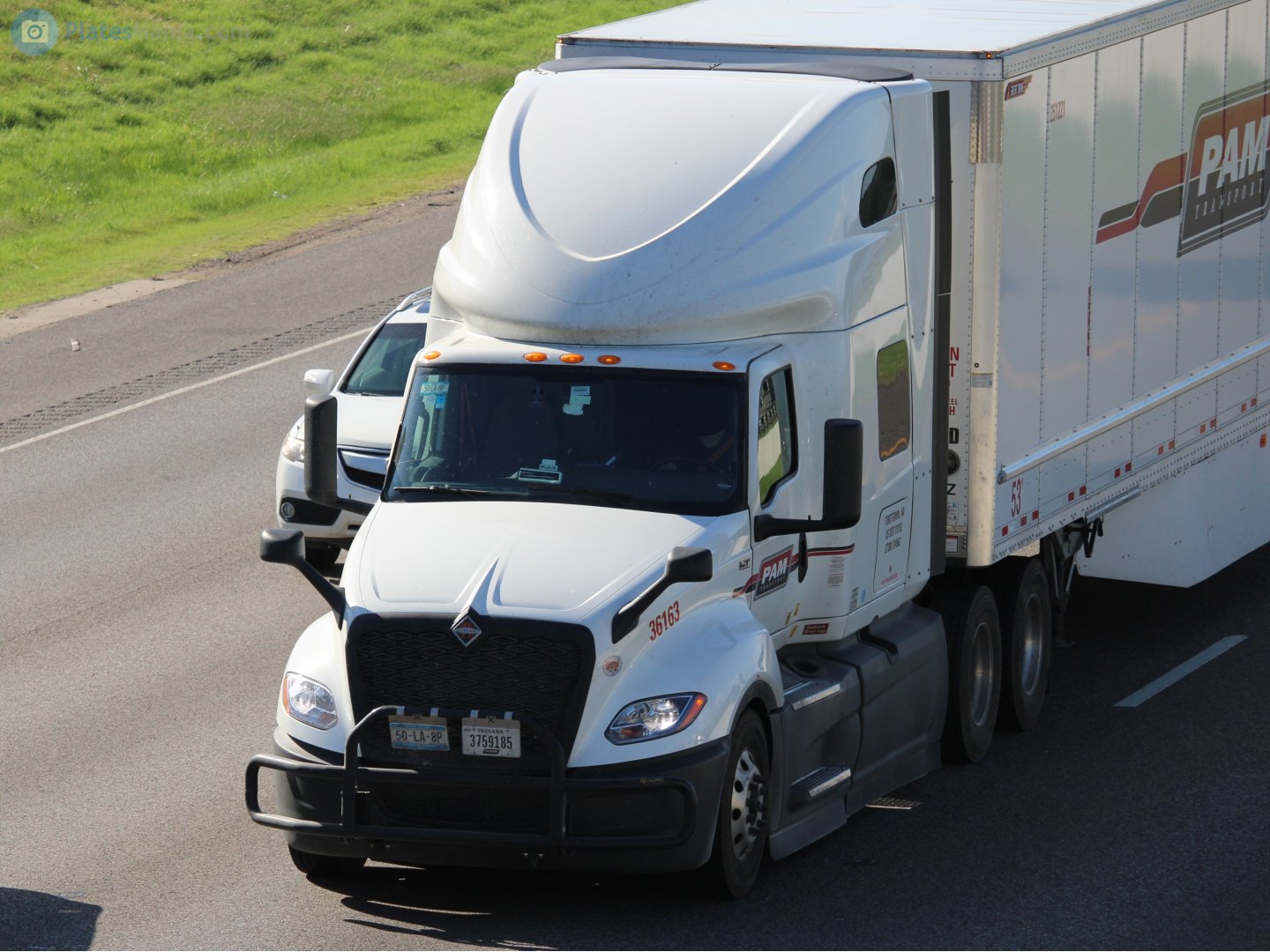 50-LA-8P, International LT Series 1st gen, 2017–