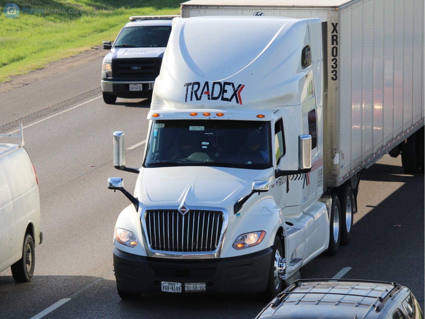 41-ER-9G, International LT Series 1st gen, 2017–