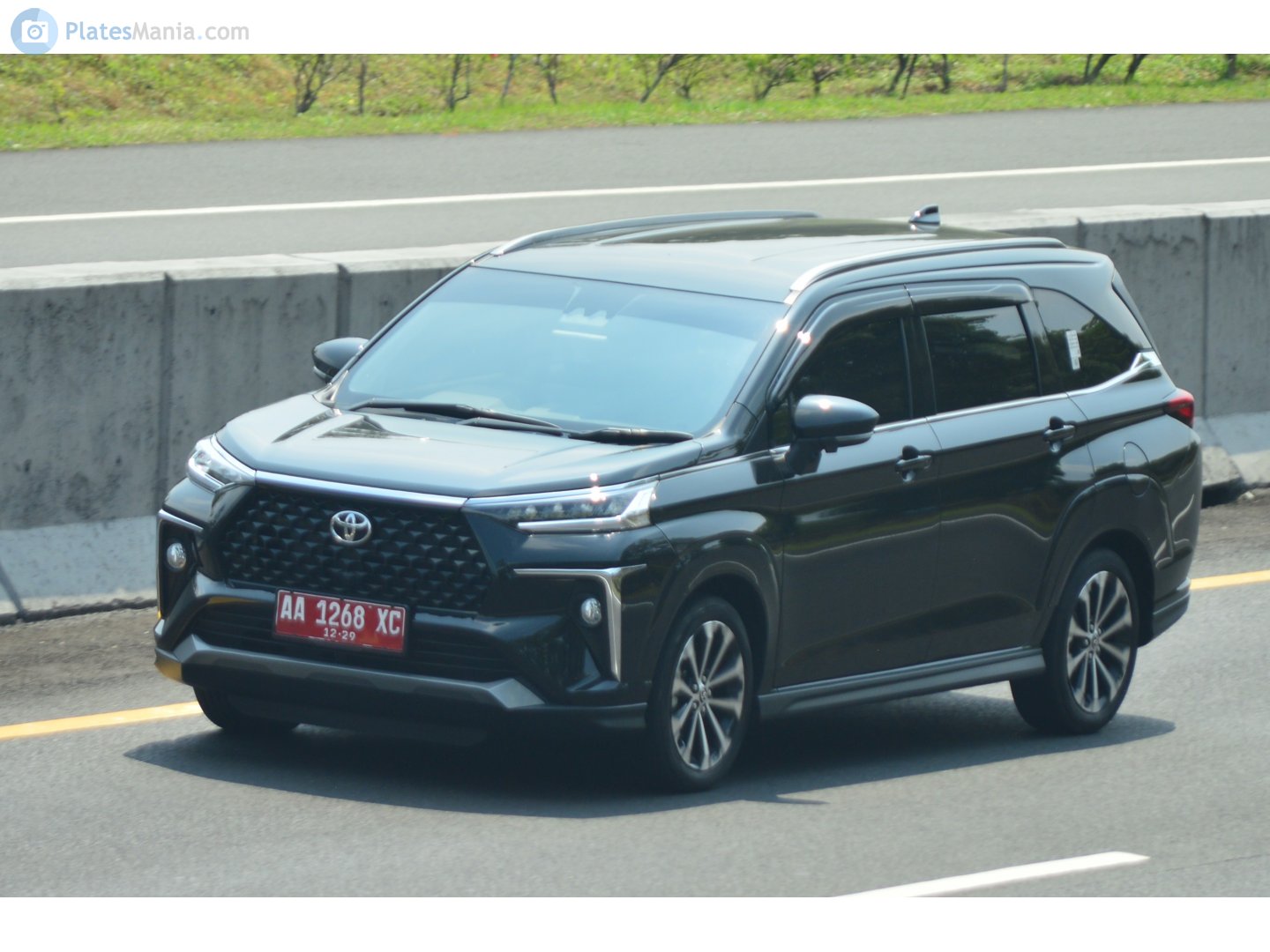 AA 1268 XC, Toyota Veloz 1st gen (W100/W150), 2021–