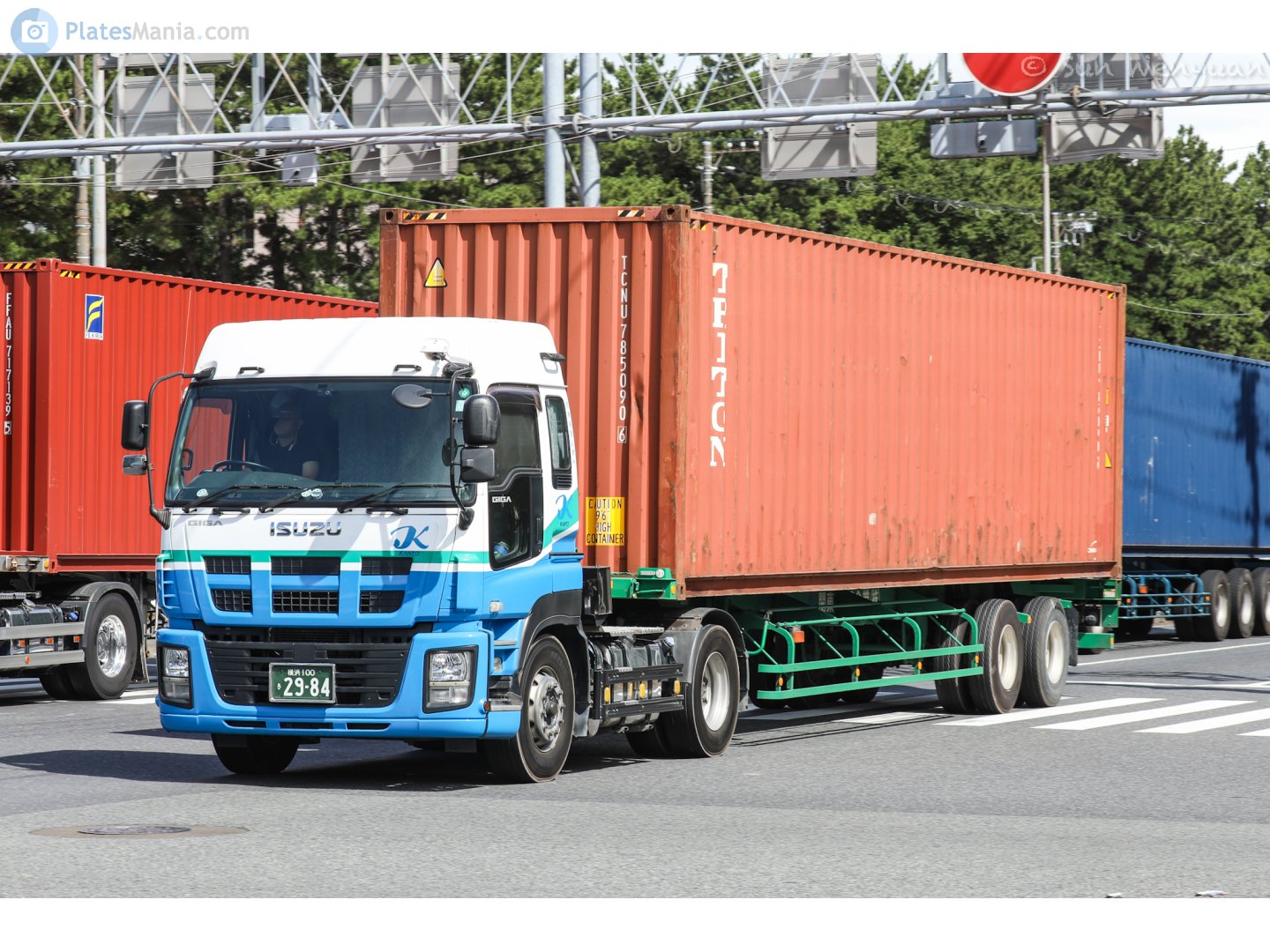 横浜 100 き 2984, Isuzu Giga 1st gen, 2nd facelift, 2010–2016