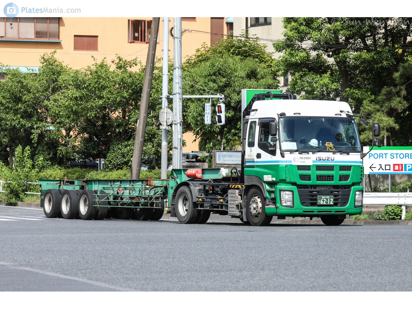 品川 100 か 6212, Isuzu Giga 1st gen, 2nd facelift, 2010–2016