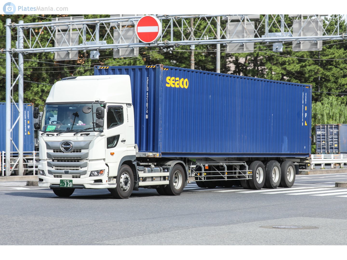 江東 100 か 320, Hino Profia 3rd gen, 2017–