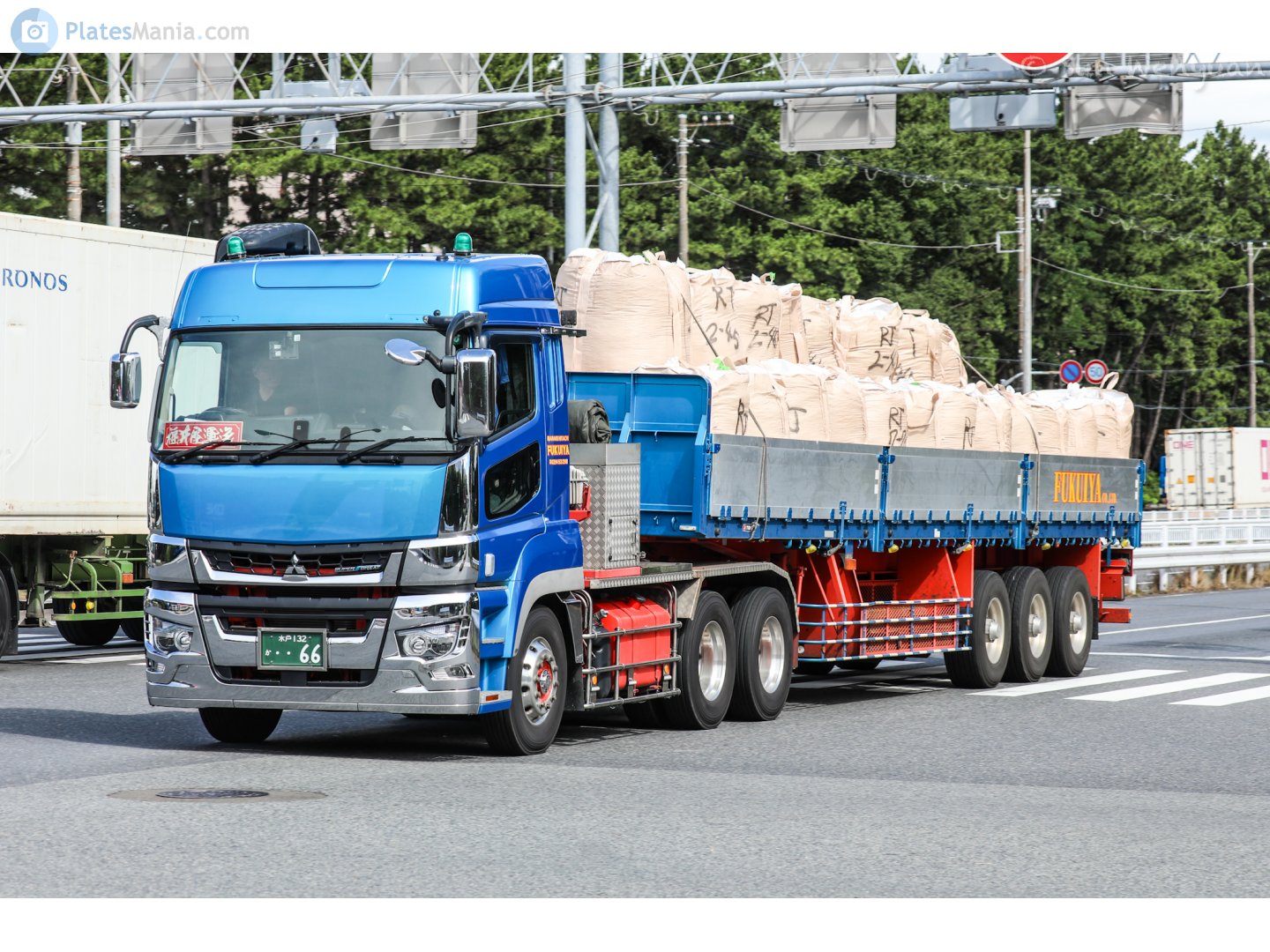 水戸 132 か 66, Mitsubishi Fuso Super Great 2nd gen, 2017–