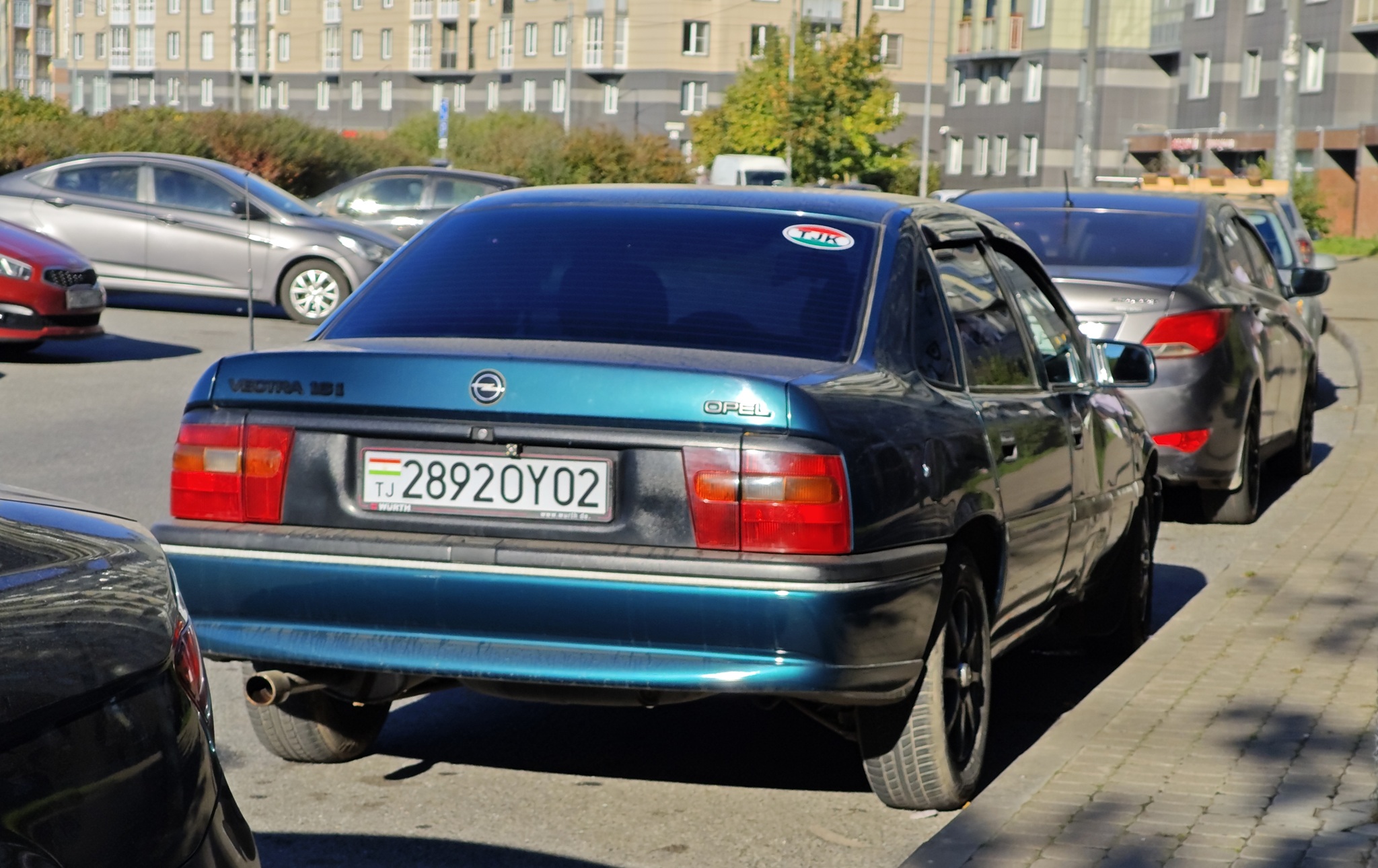 2892OY02, Opel Vectra 1st gen Sedan (A; J89), 1988–1995