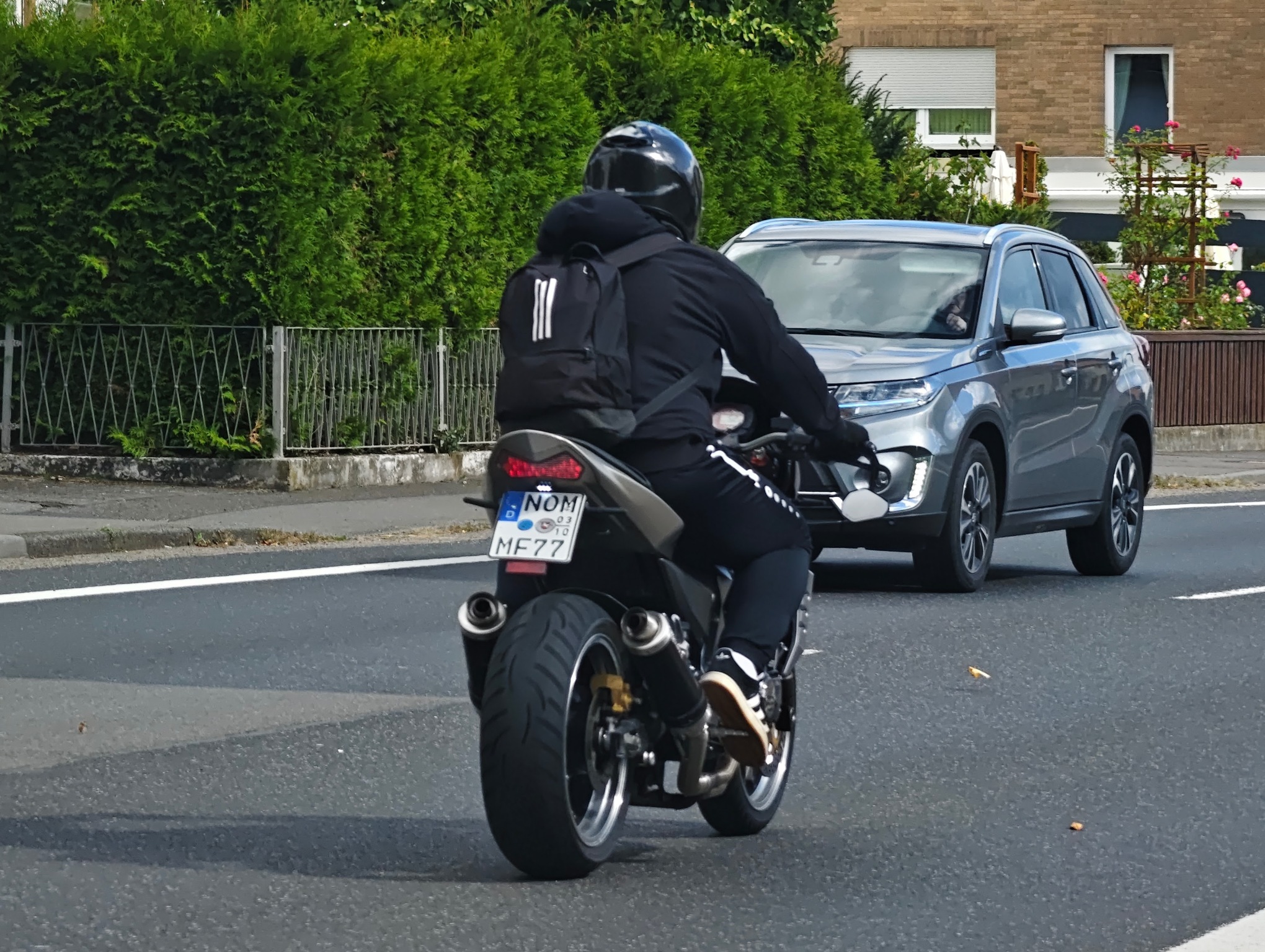 NOM MF 77 (03/10), Kawasaki Z1000 1st gen, 2003–2006