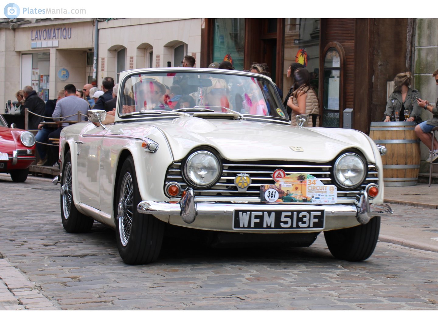 WFM513F, Triumph TR5 