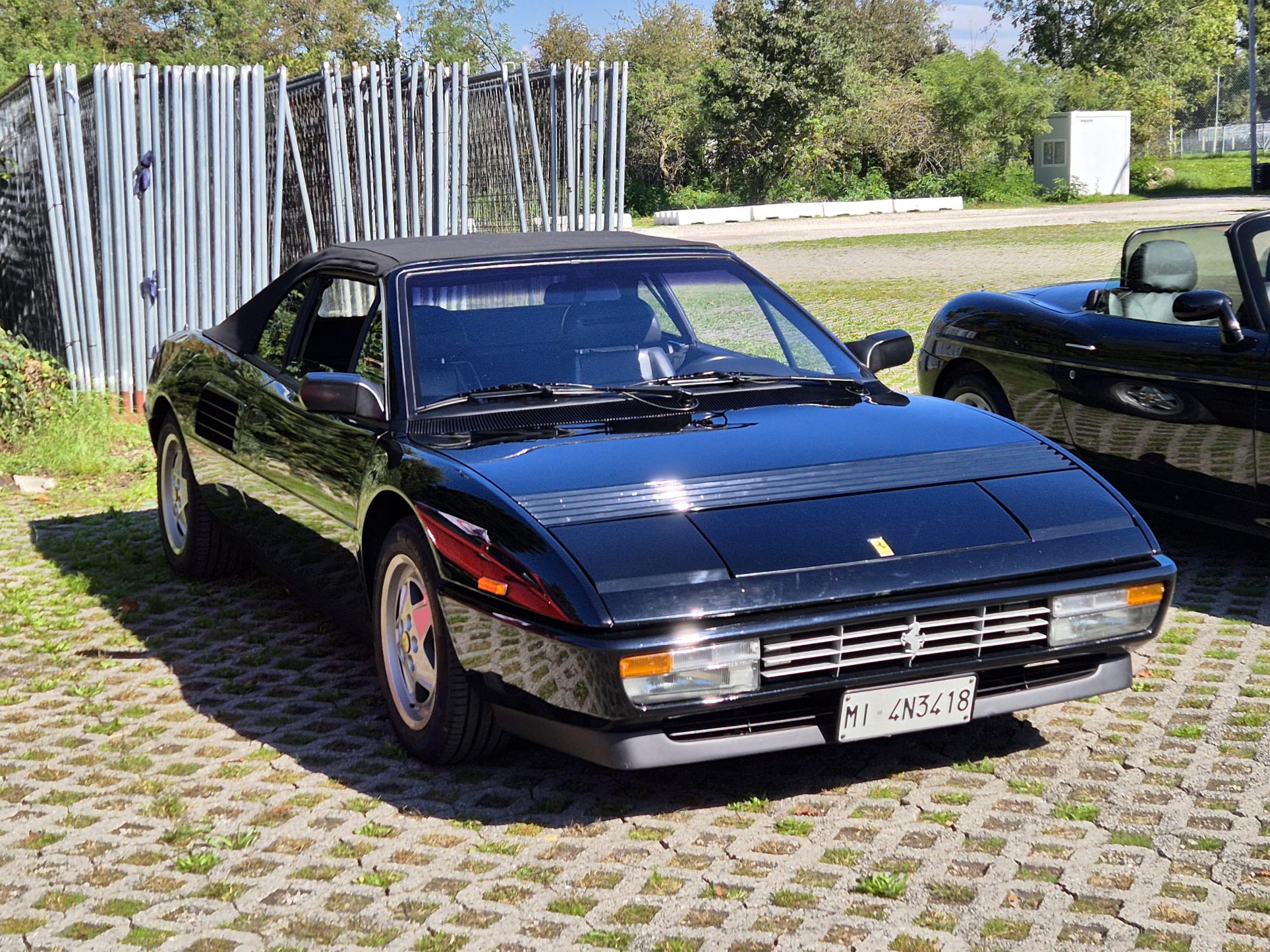 MI 4N3418, Ferrari Mondial 1st gen Cabriolet (F108), 1983–1993