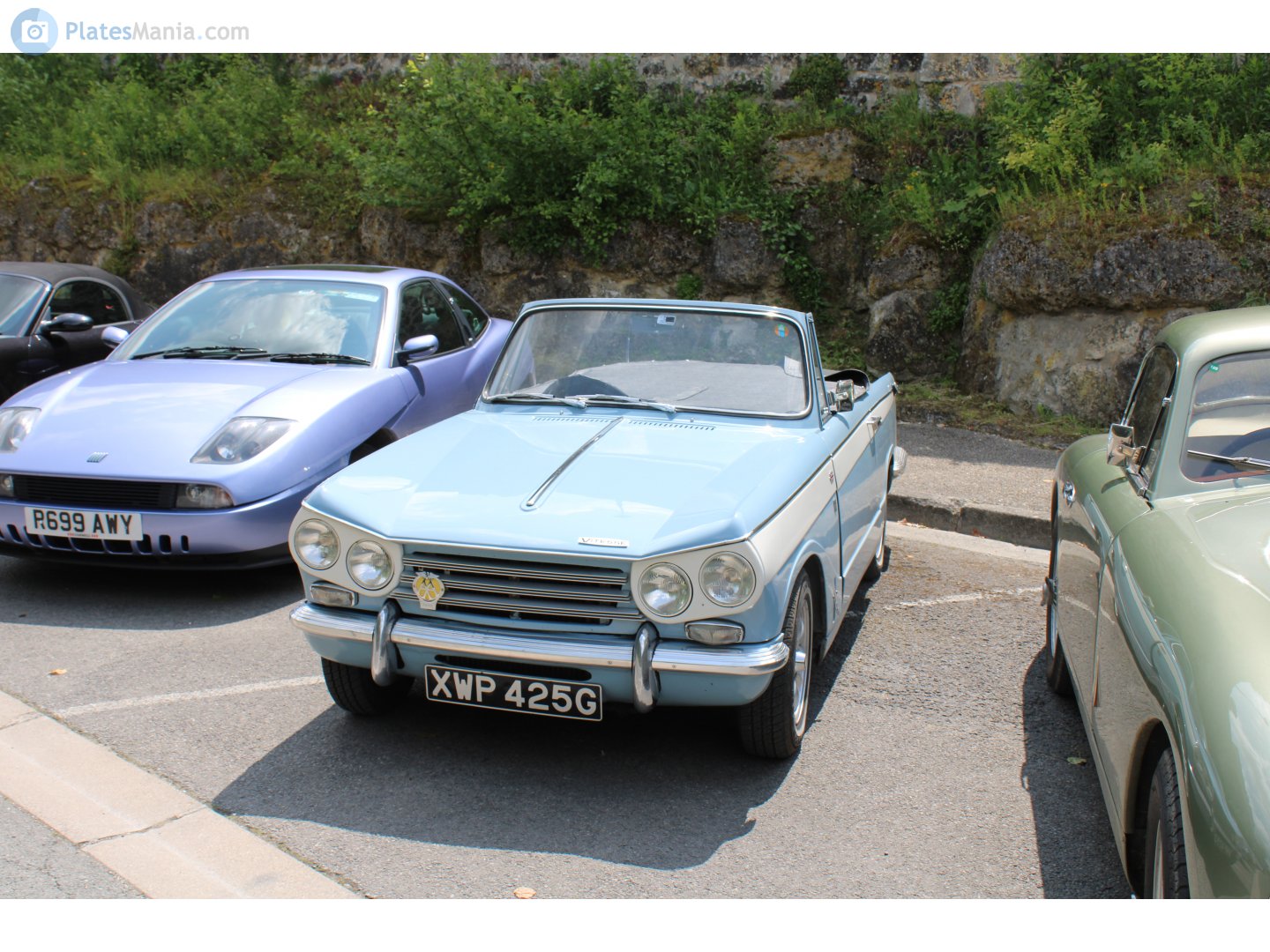 XWP425G, Triumph Vitesse 