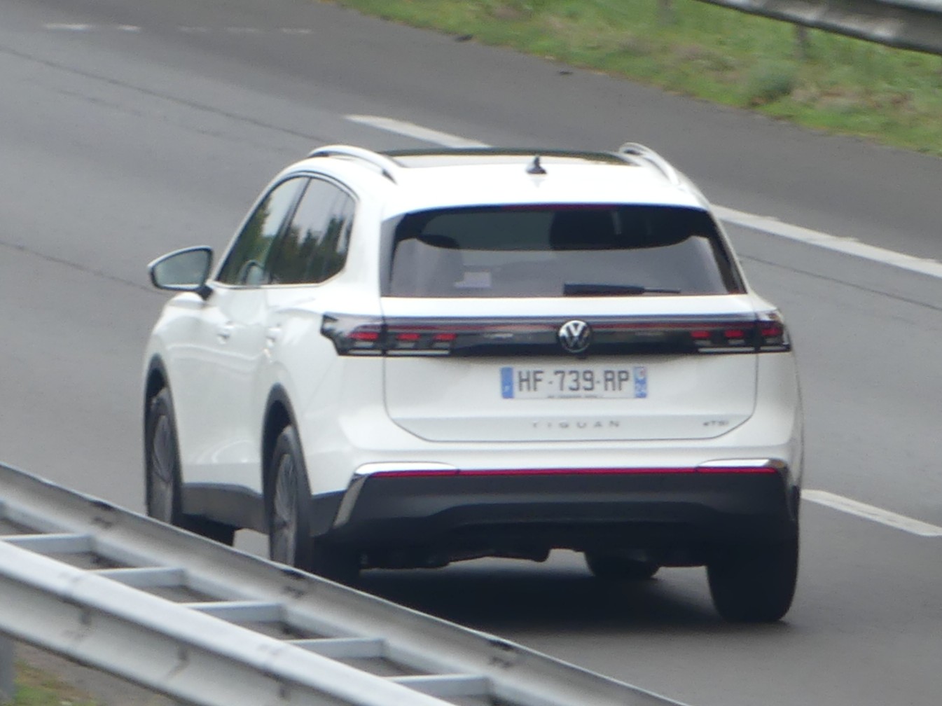 HF-739-RP, Volkswagen Tiguan 3rd gen (CT), 2024–