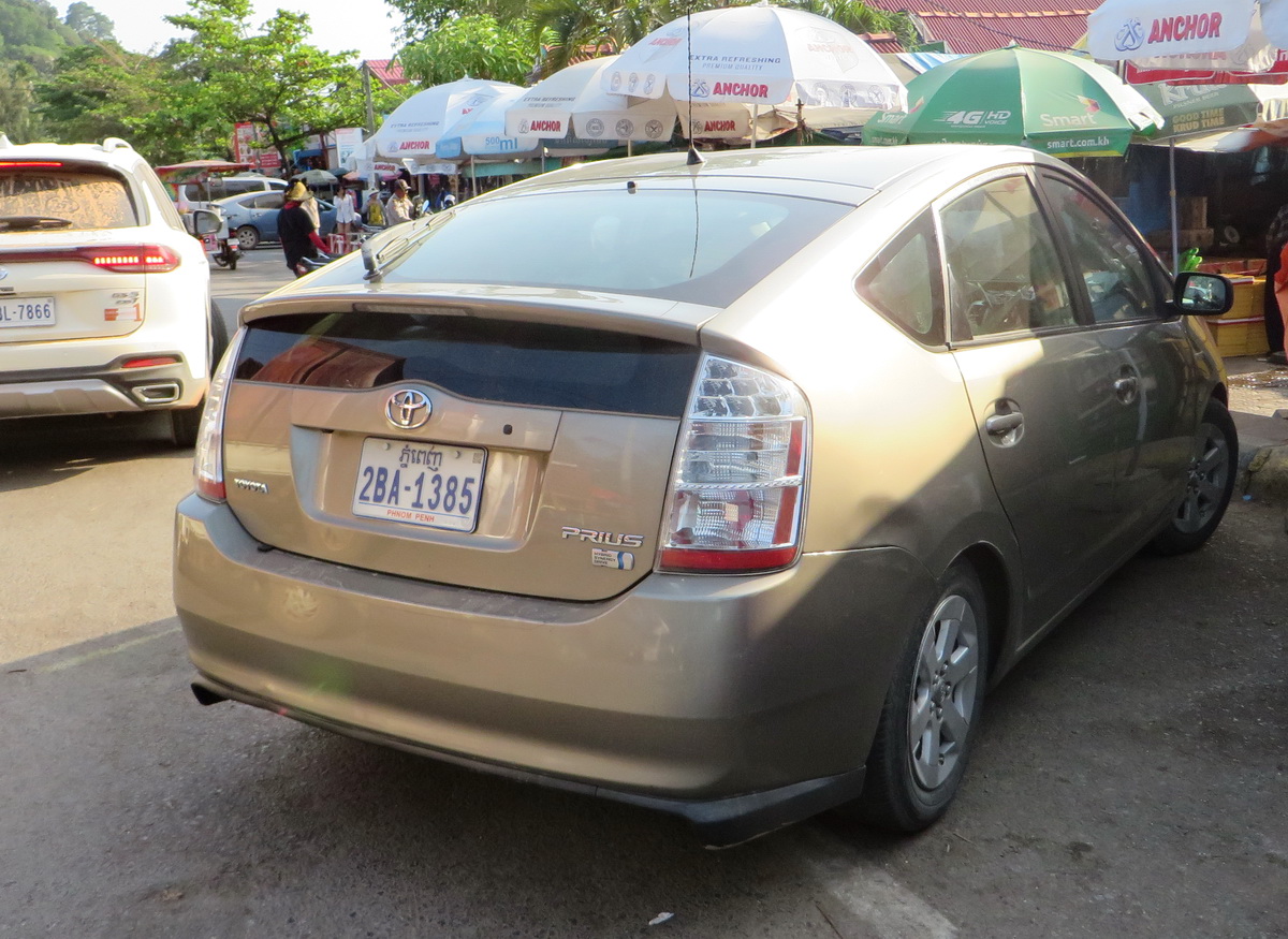 2BA-1385, Toyota Prius 2nd gen (NHW20), 2003–2011