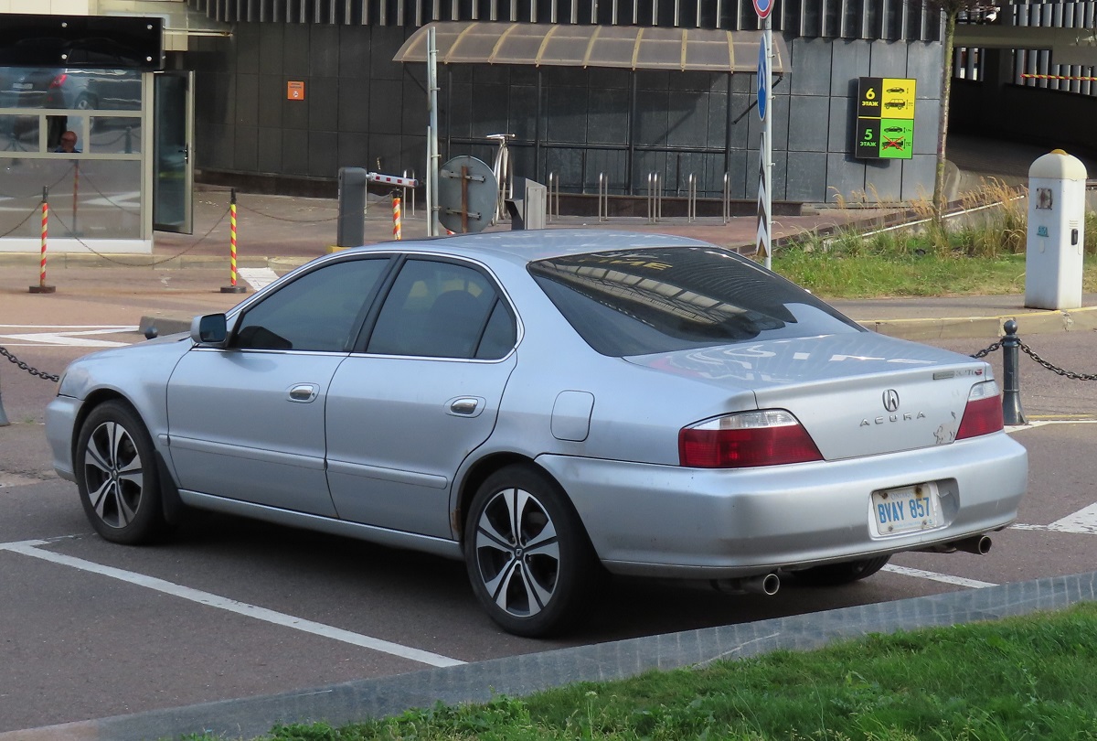 BVAY-857, Acura TL 2nd gen (UA4/UA5), facelift, 2001–2003