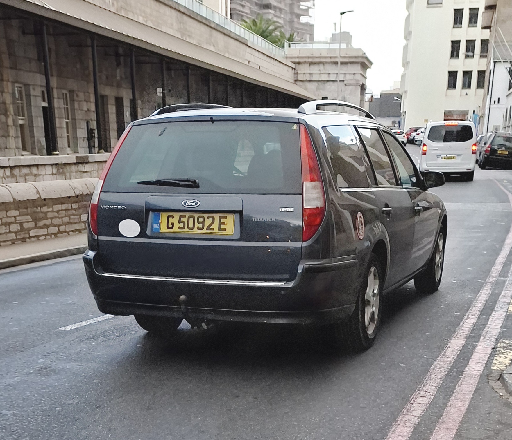 G 5092 E, Ford Mondeo 2nd gen Turnier Wagon (Mk3; CD132), 2000–2007