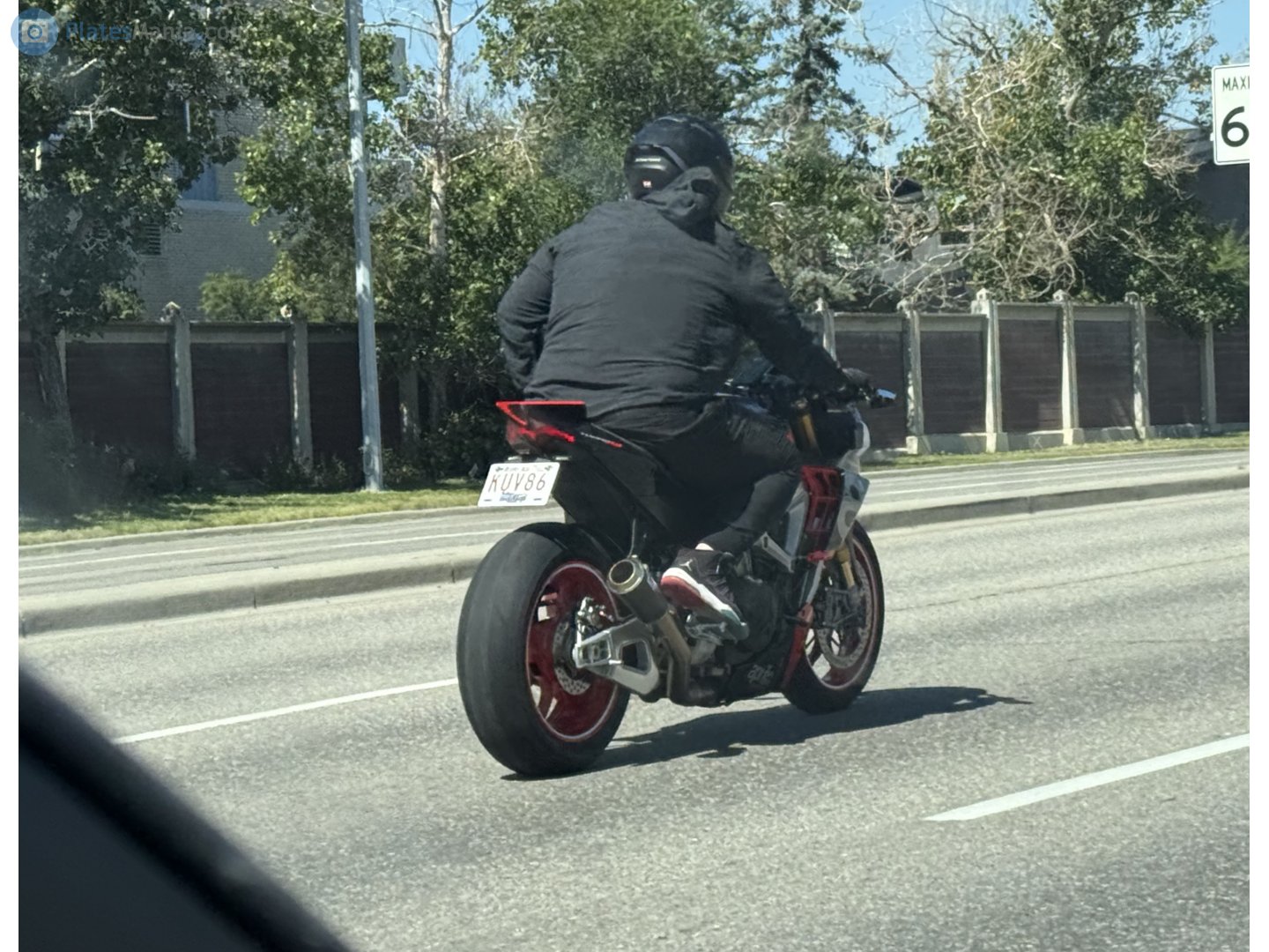 KUV86, Aprilia Tuono V4, 2012–