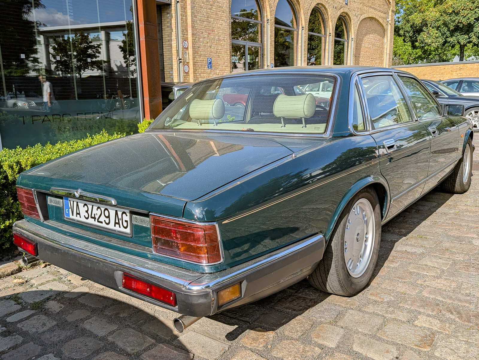 VA 3429 AG, Jaguar Sovereign 2nd gen (XJ40), 1986–1994
